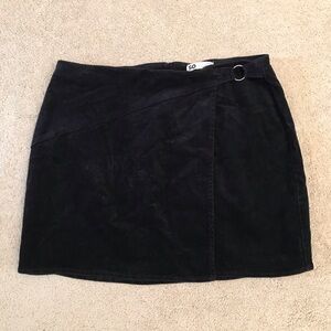 SO Black Corduroy Mini Skirt Size 17 Waist 33W Stretch Cotton Festival School
